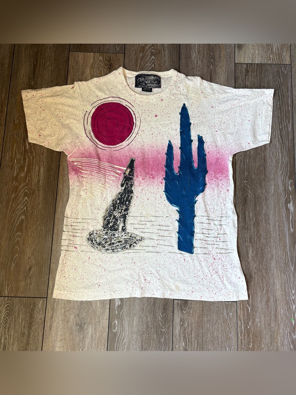 Vintage 90s Art Wear Oversized Abstract Wolf Desert Paint Splatter USA Tee